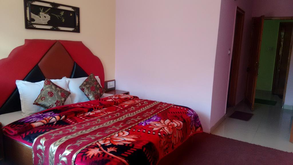 Chichoga Holiday Inn Manāli Chambre photo